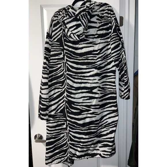 Dries Van Noten Zebra Print Rain Coat - Picture 3 of 7